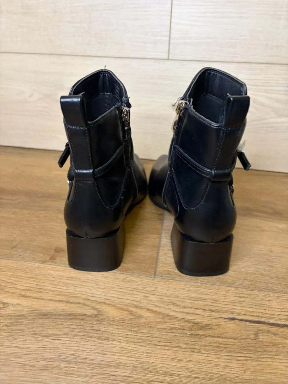 Journee Collection Women's Estelle Stacked Block Heel Booties Black Size 6WD